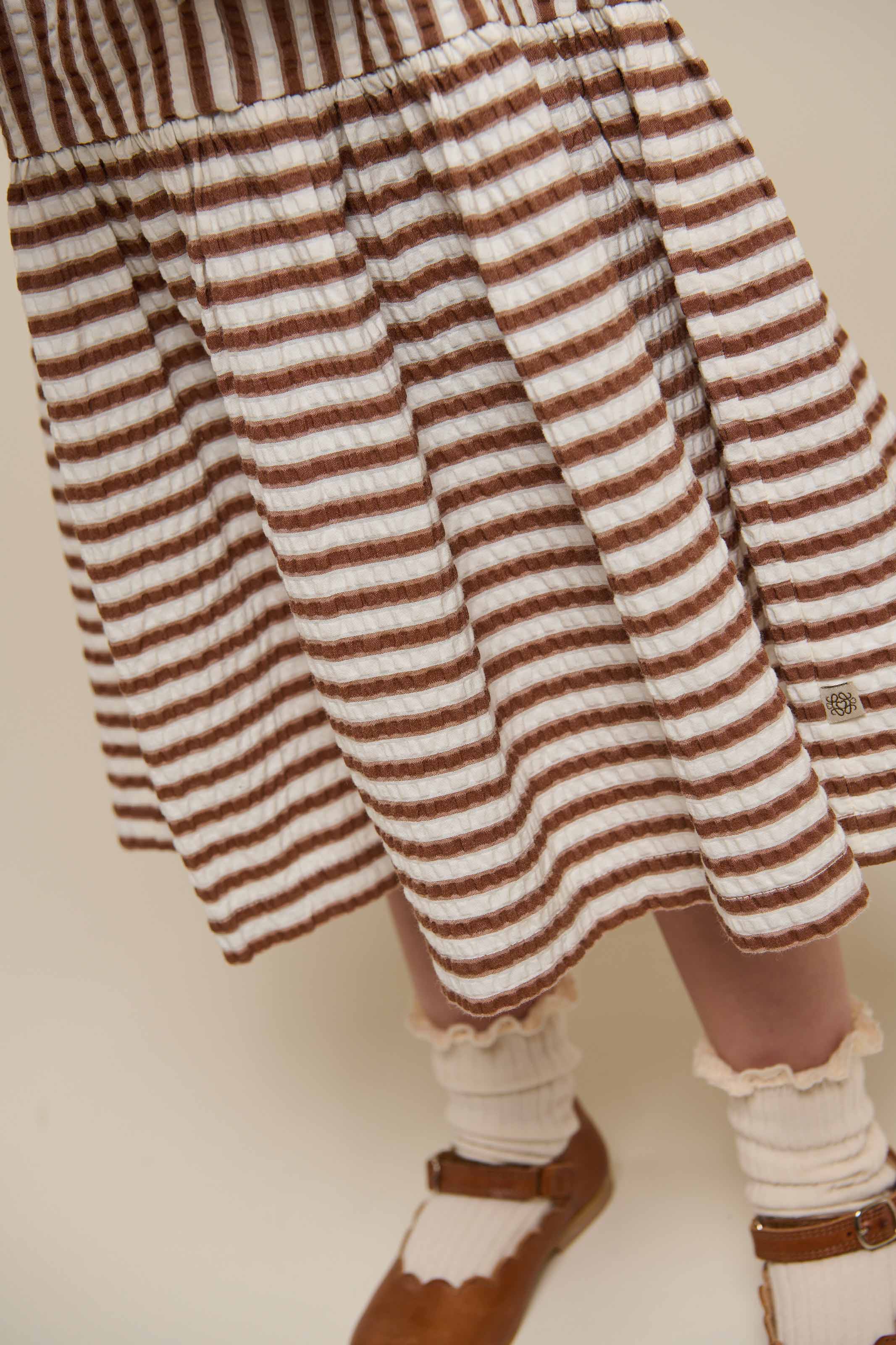 Gestreiftes Seersucker-Kleid - Kids - Brown | 101195 Nadia