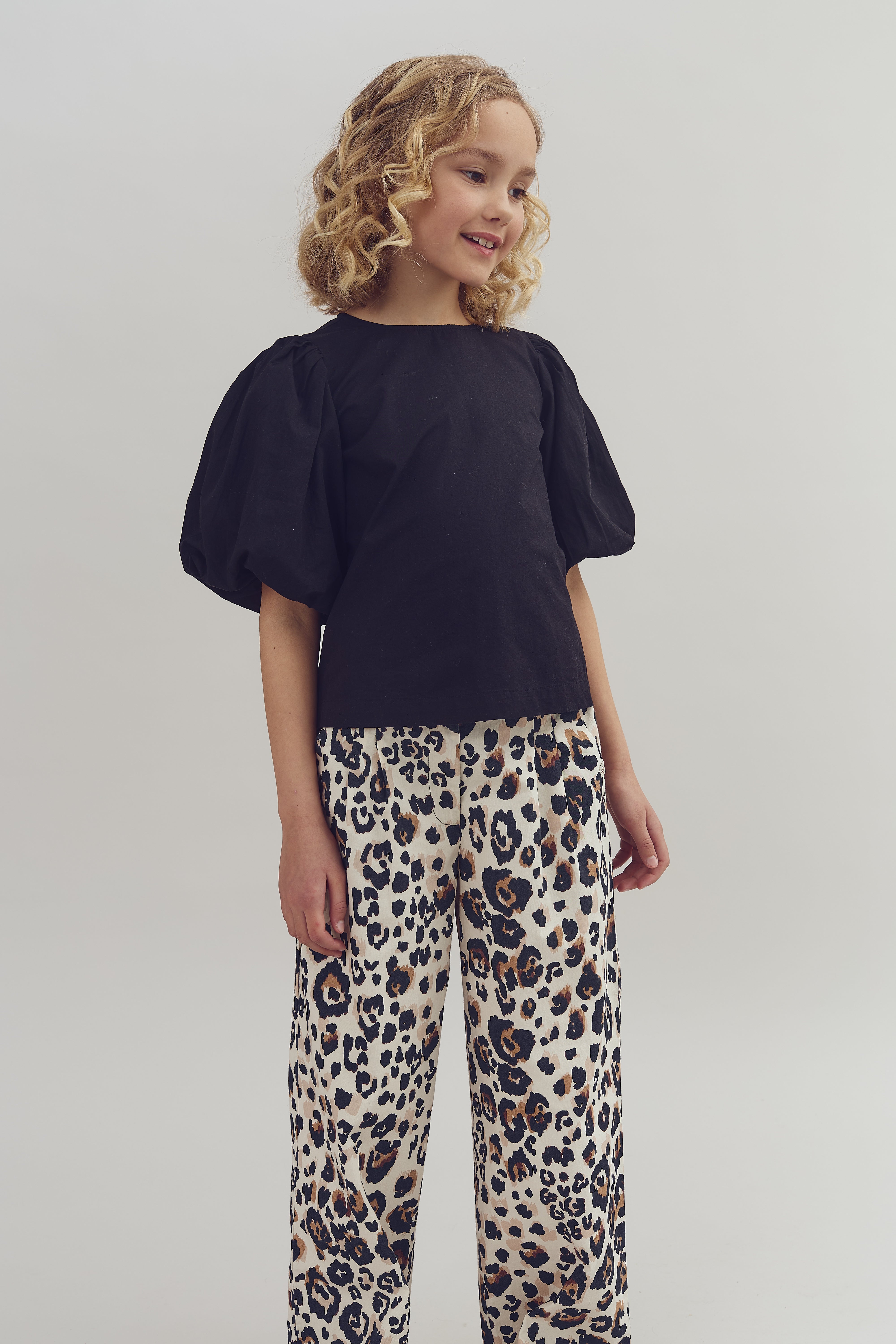 Bluse aus Popeline mit Ballonärmeln - Tween - Black | 100420 Laura