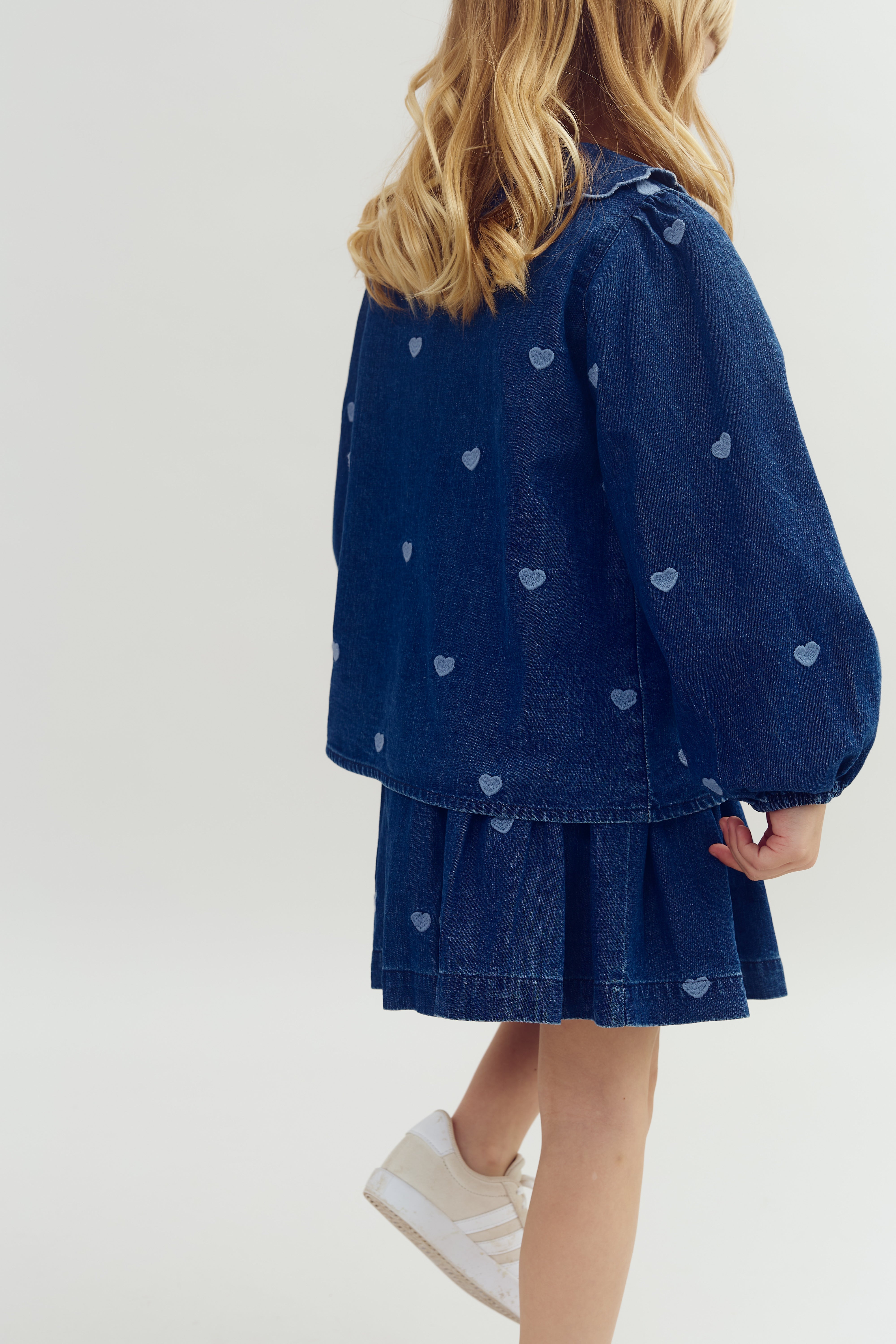 Jeanshemd mit Stickerei - Dark Blue Denim with Blue Heart | 100178 Debbie