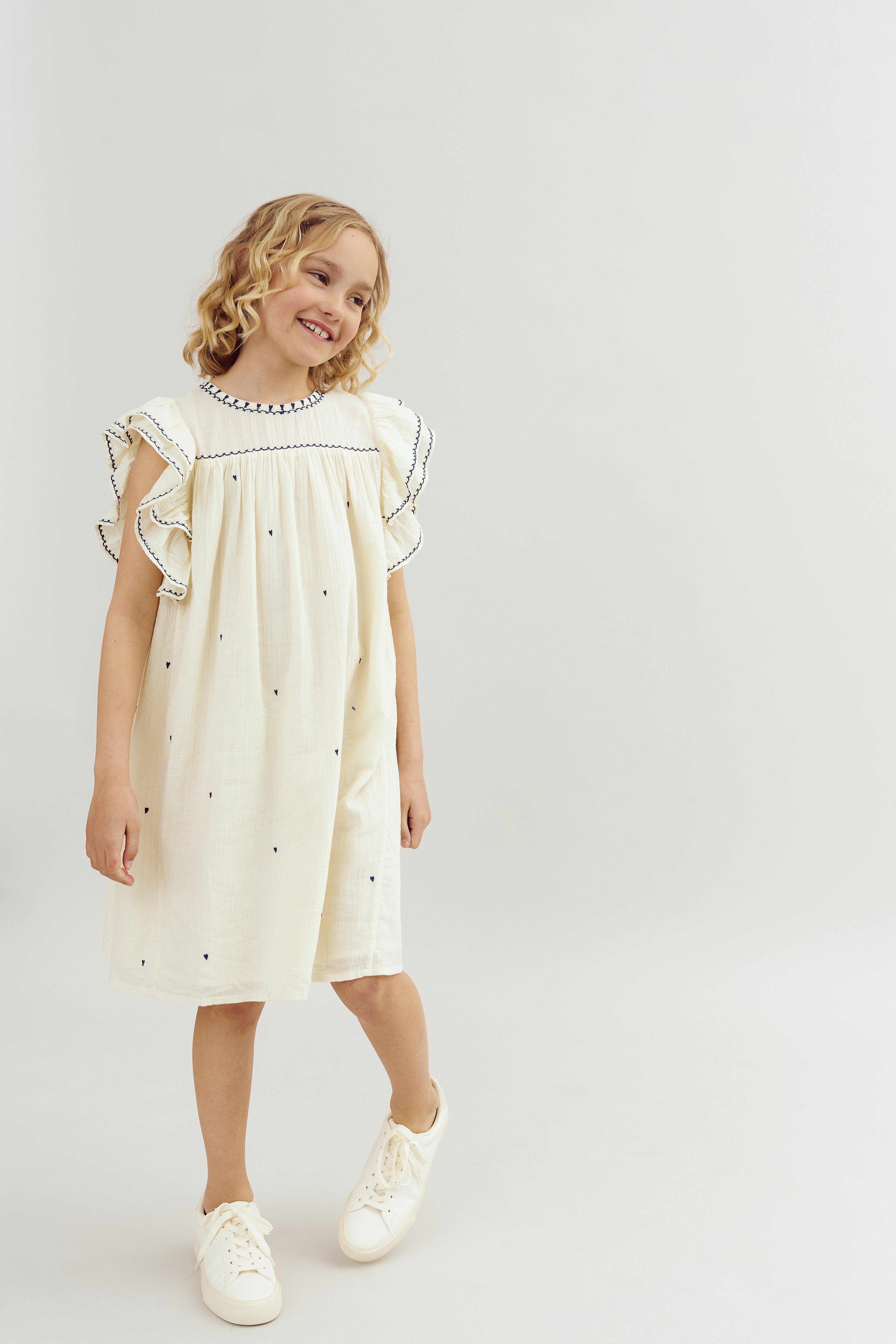 Kleid mit Kontraststickerei - Tween - Off White | 100481 Harper