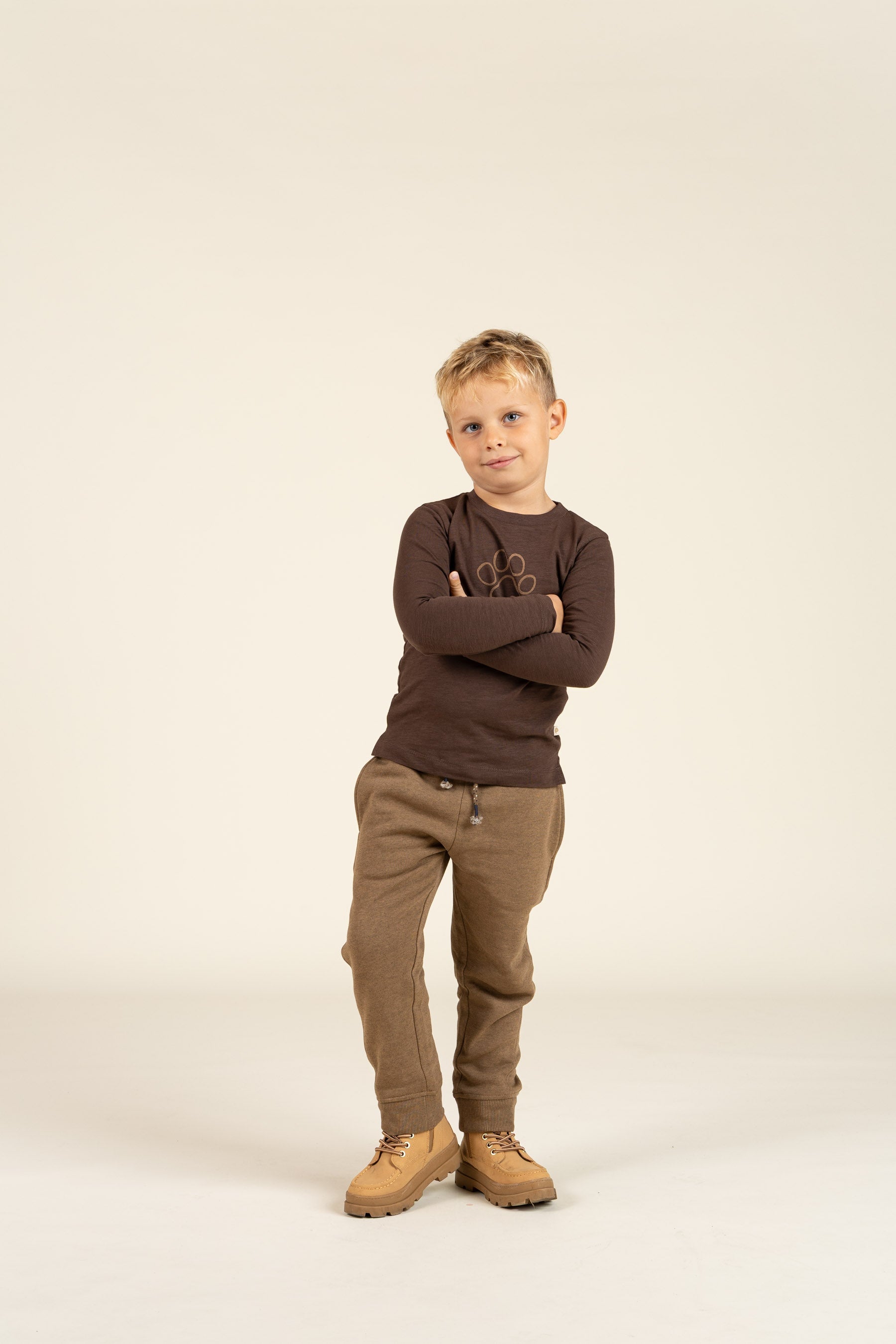 Langärmeliges T-Shirt aus Slub-Jersey - Kids - Chocolate | 100832 Kevin