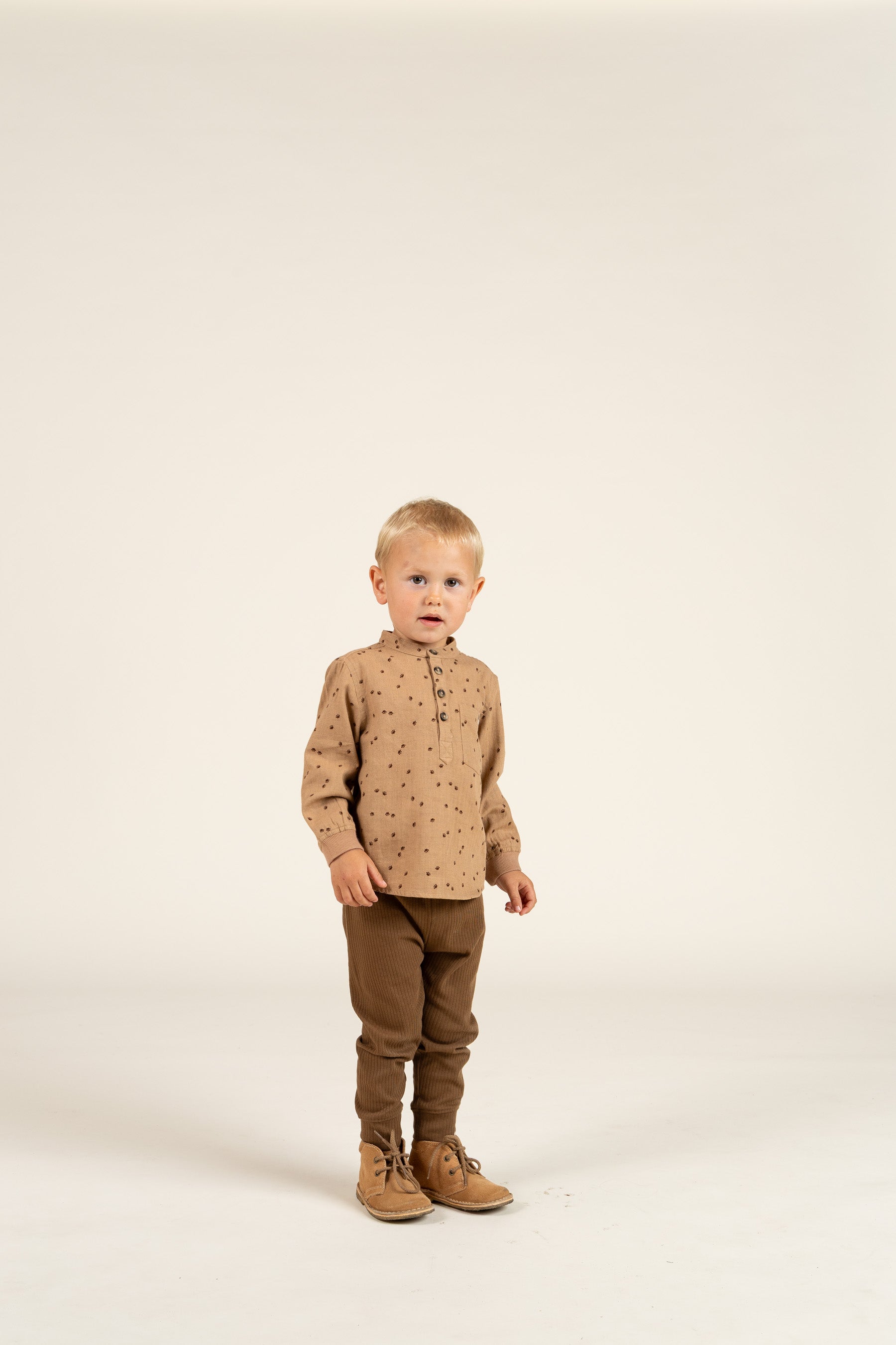 Hemd aus Baumwolle mit Druck - Kids - Light Brown | 100760 Edward