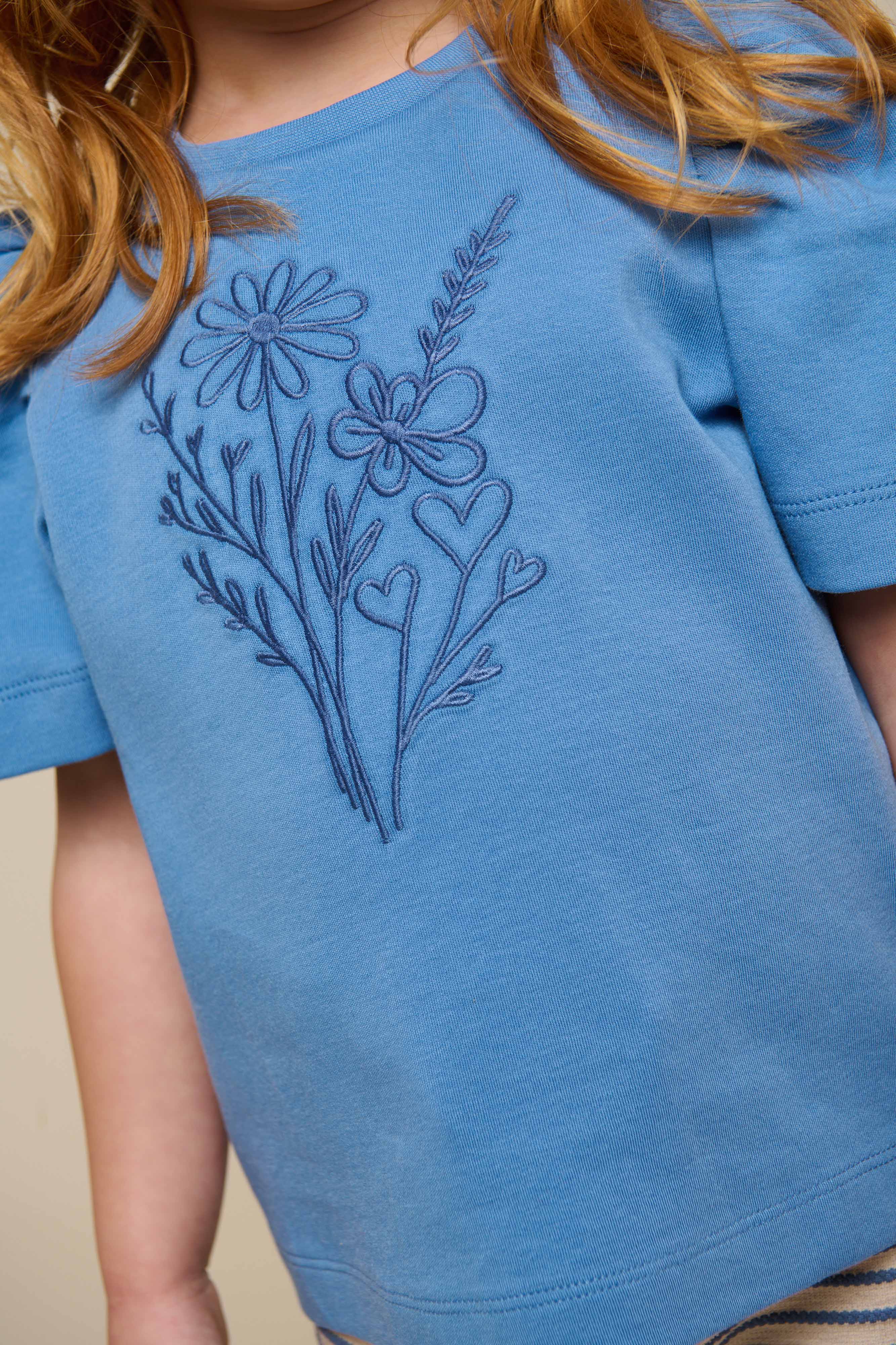 T-Shirt mit Stickerei - Kids - Dusty Blue | 101237 Amanda