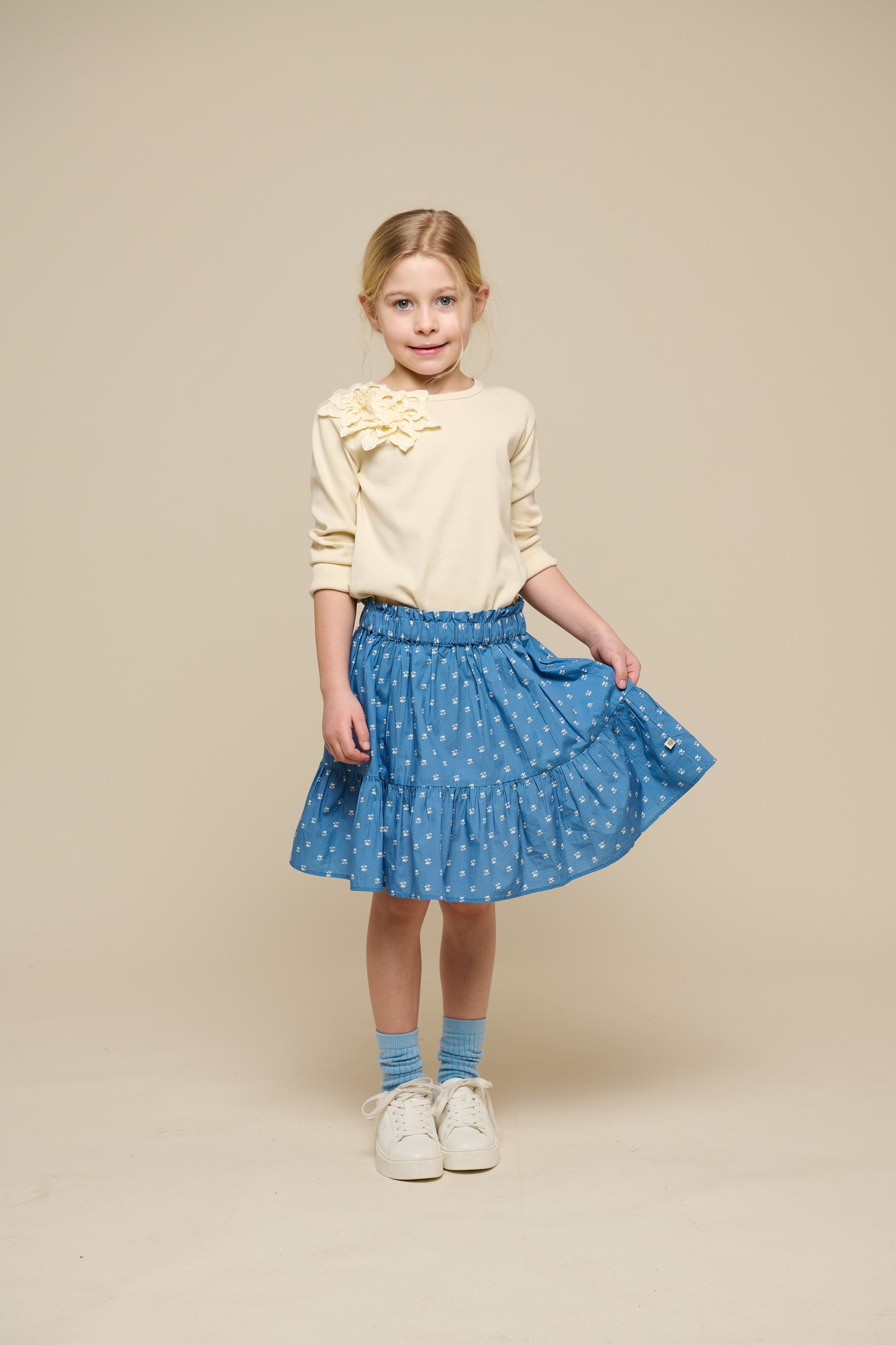 T-Shirt mit Blumenapplikation - Tween - Offwhite | 101232 Sarah