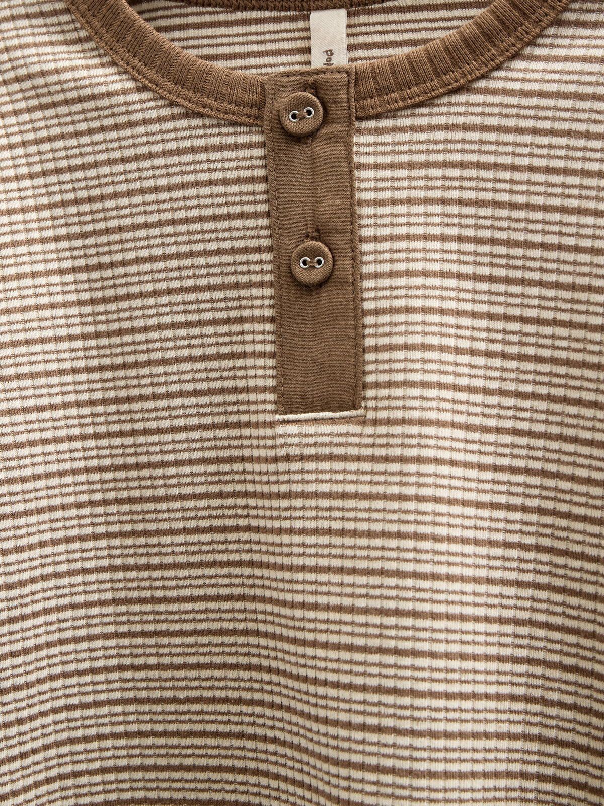 Langärmeliges T-Shirt aus Baumwollripp - Kids - Coffee Stripe | 100564 Manson