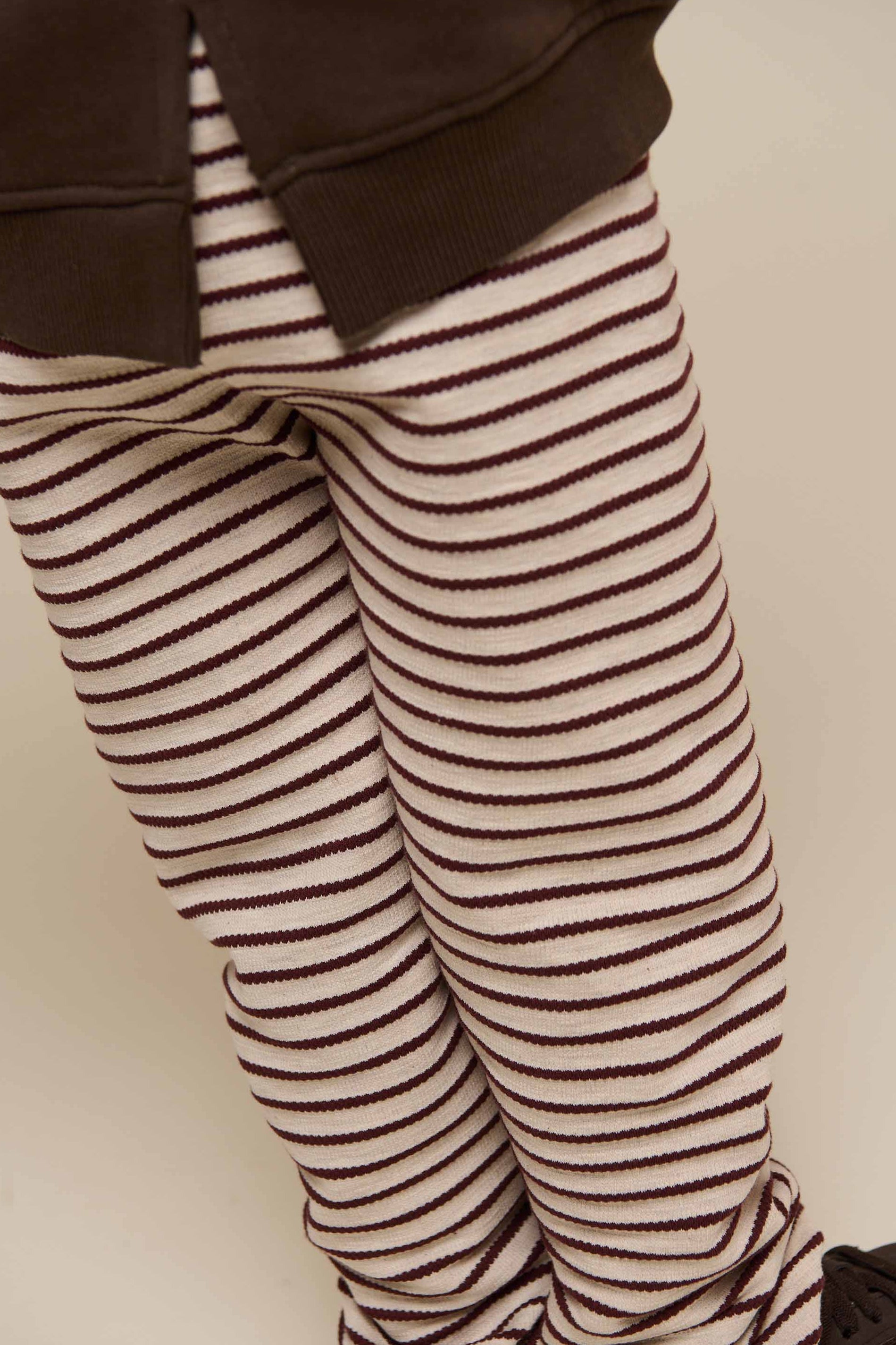 Gestreifte Jerseyhose - Kids - Brown | 101000 Emmie
