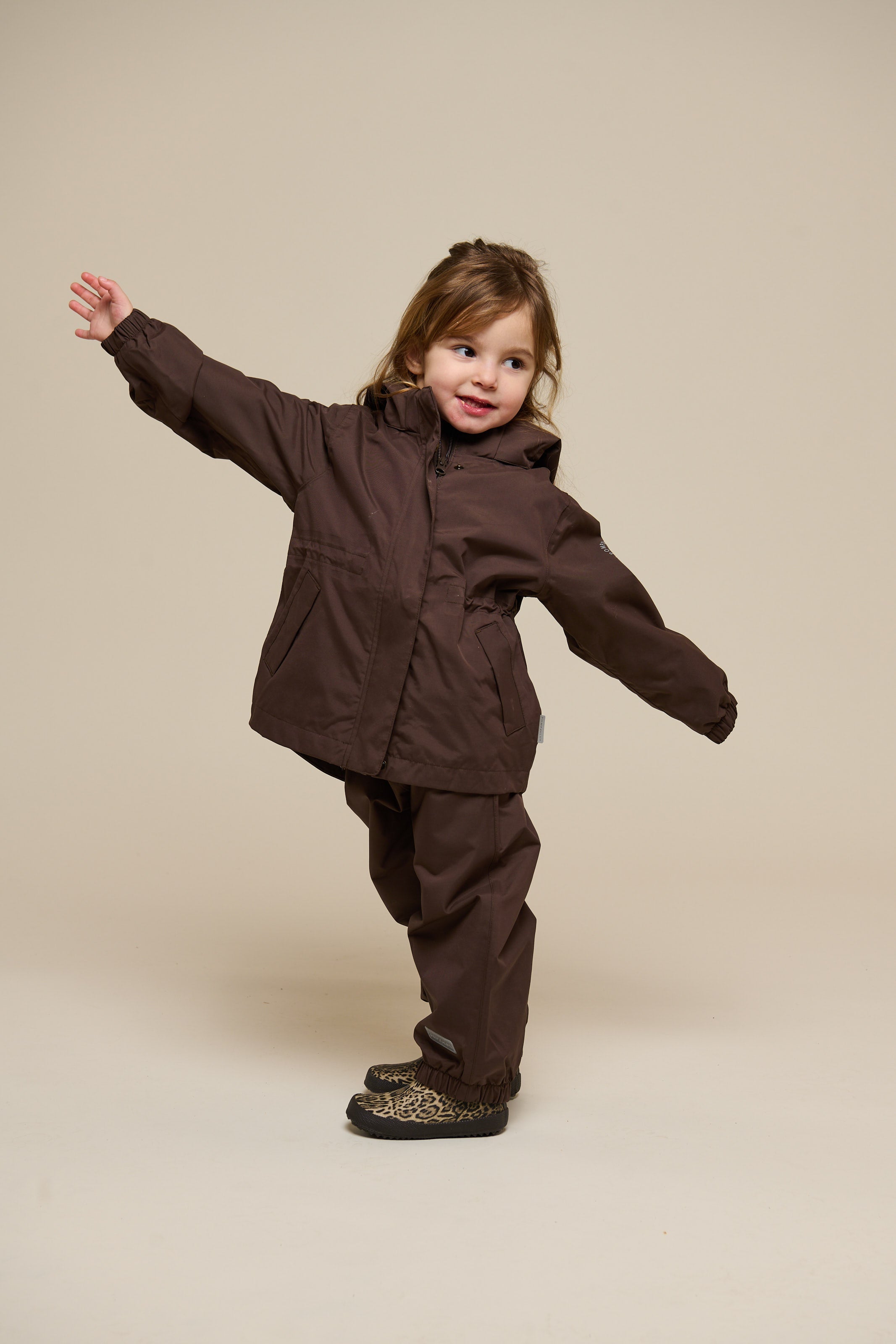 Shell Jacke mit Kordelzug - Kids - Chocolate | 100497 Lucy