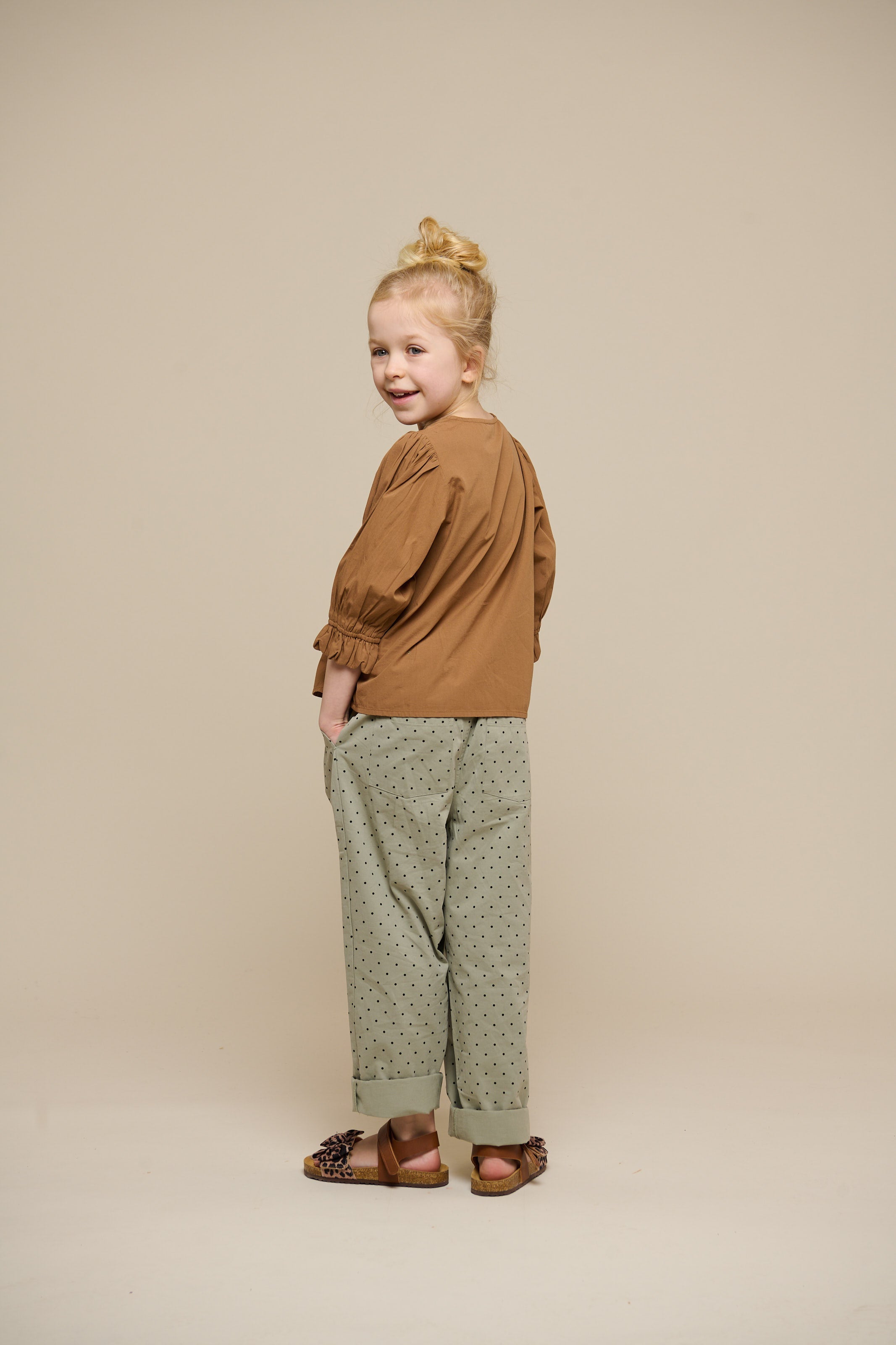 Twill-Hose mit Punkten - Tween - Dusty Green | 100617 Iris