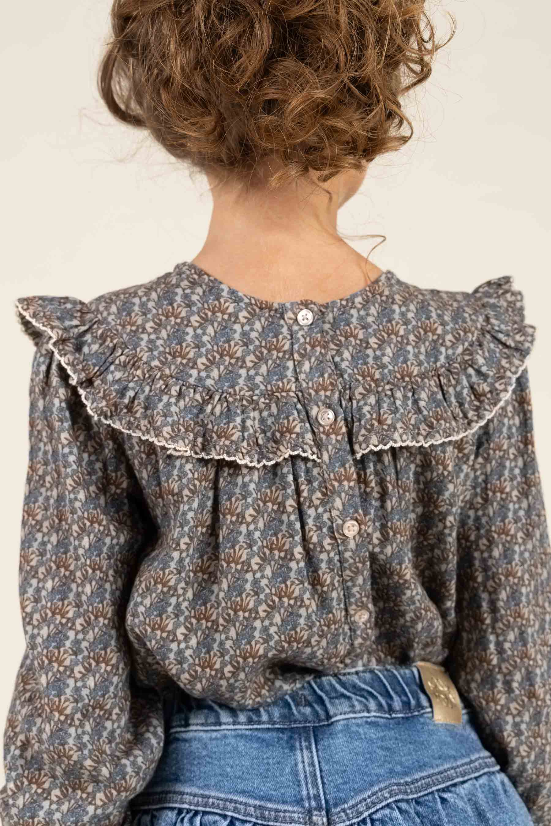 Bedruckte Zwei-Wege-Bluse aus doppelter Gaze - Tween - Blue / Brown | 100730 Maggie