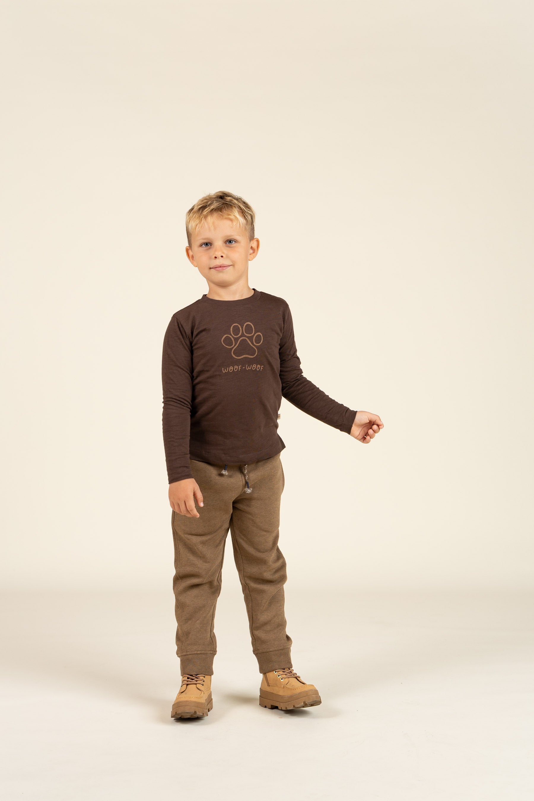 Langärmeliges T-Shirt aus Slub-Jersey - Kids - Chocolate | 100832 Kevin