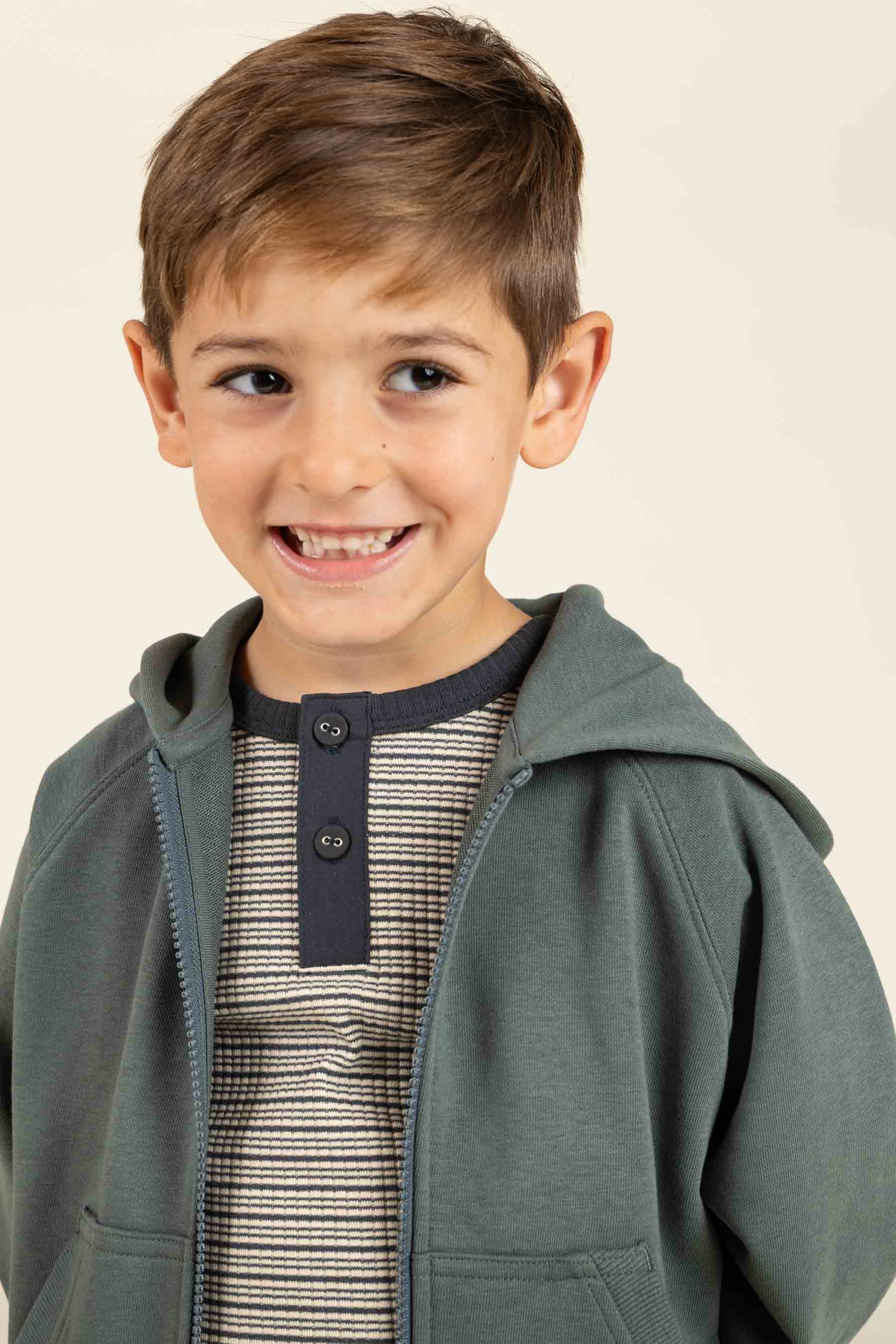 Langärmeliges T-Shirt aus Baumwollripp - Kids - Forest Green Stripe | 100562 Manson