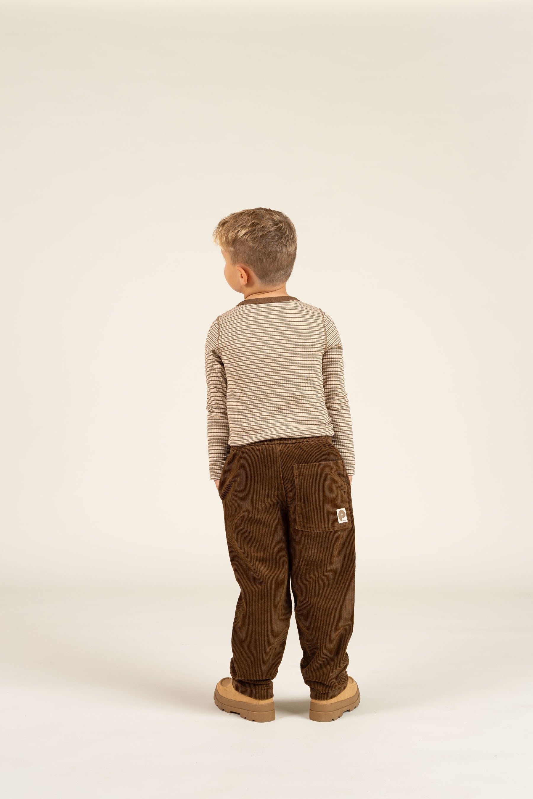 Langärmeliges T-Shirt aus Baumwollripp - Kids - Coffee Stripe | 100564 Manson